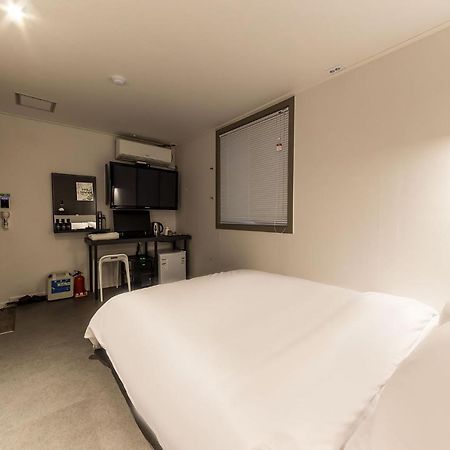 Hotel Yam Sinheung Station Seongnam Buitenkant foto